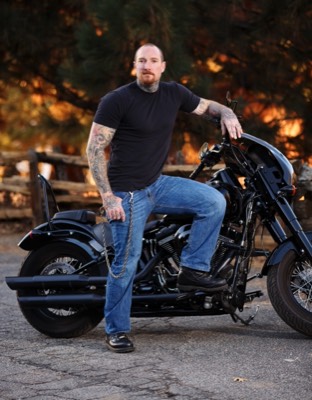  Artist Brandon Garic Notch - Photograph by www.J-Morton.com 