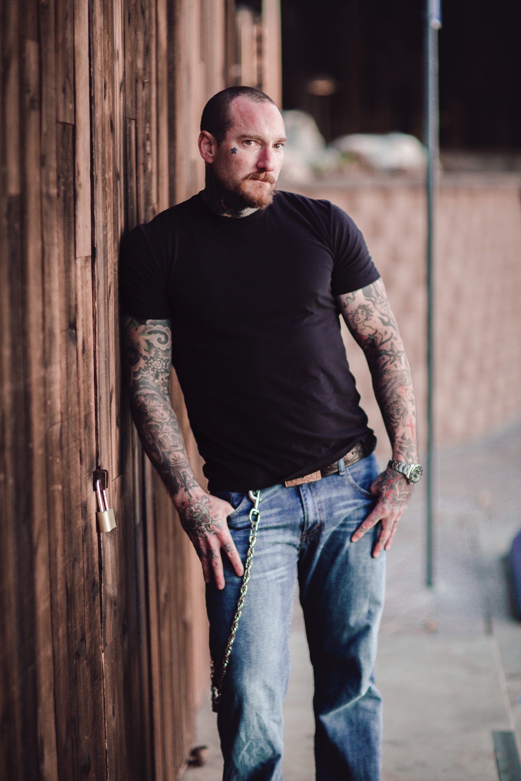  Artist Brandon Garic Notch - Photograph by www.J-Morton.com 