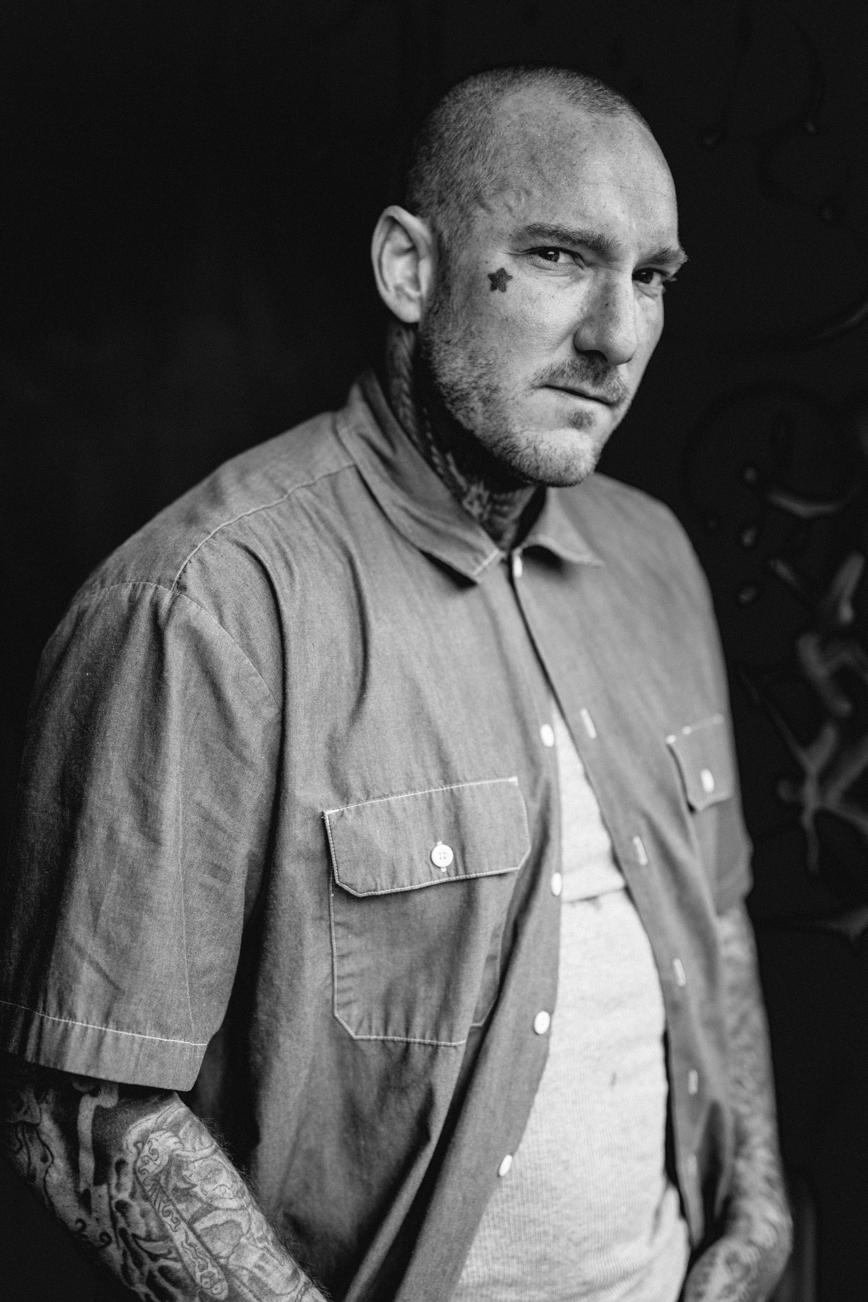  Artist Brandon Garic Notch - Photograph by www.J-Morton.com 